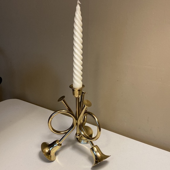 Brass Triple Horn Candlestick Holder - Picture 8 of 8